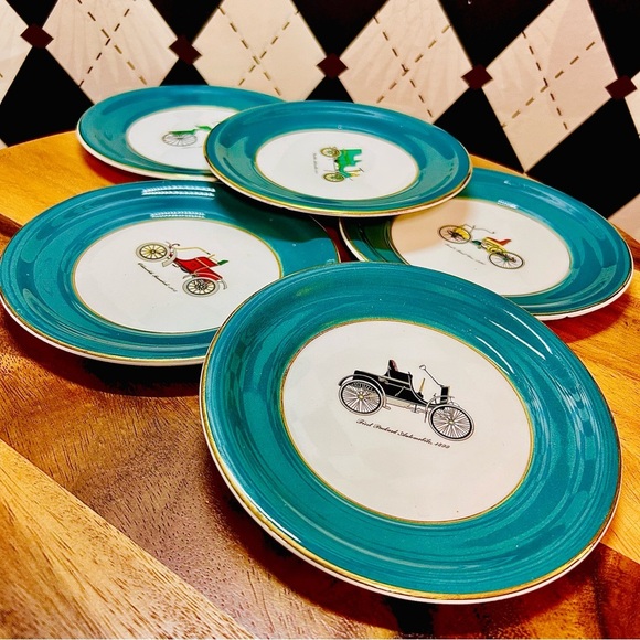 Vintage Set (5) Harker Pottery Co. Antique Automobile Plates – 22K Gold Rim - Picture 9 of 10